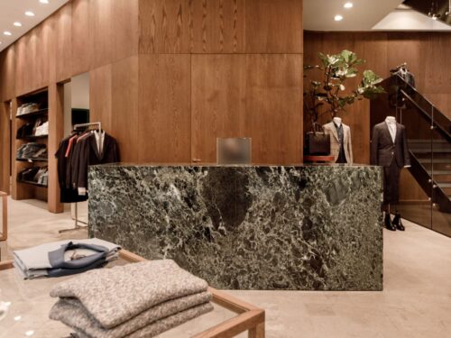 Butiksinredning exklusiv kassadisk i sten